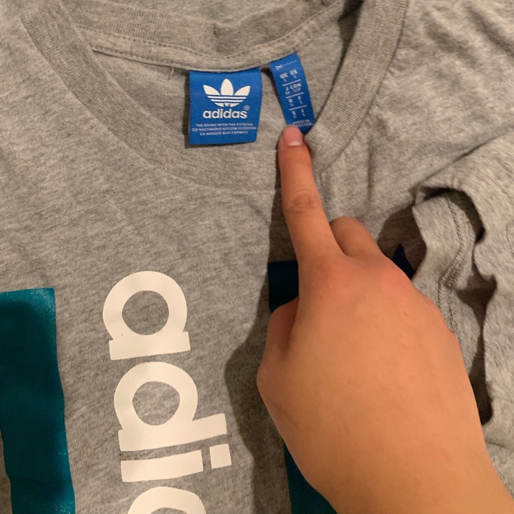 Adidas tee - Picture 2 of 3